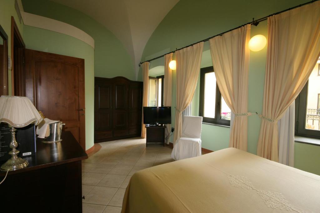 Hotel Il Duomo Oristano Camera foto