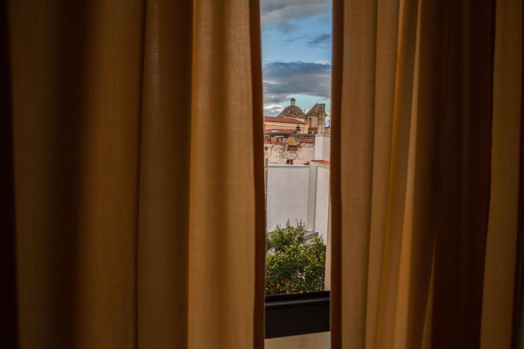 Hotel Il Duomo Oristano Esterno foto