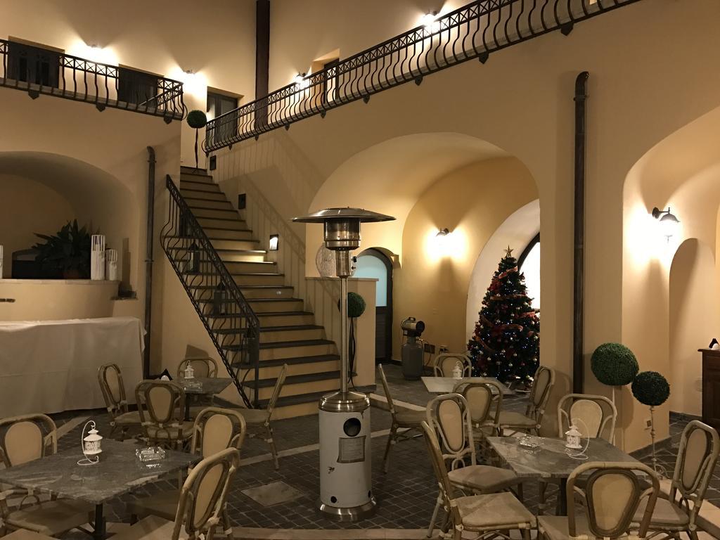 Hotel Il Duomo Oristano Esterno foto