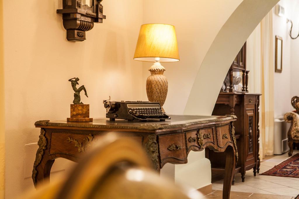 Hotel Il Duomo Oristano Esterno foto
