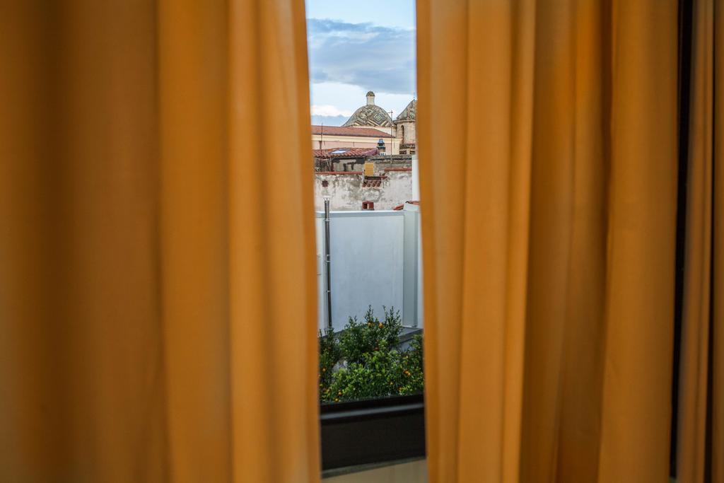 Hotel Il Duomo Oristano Esterno foto